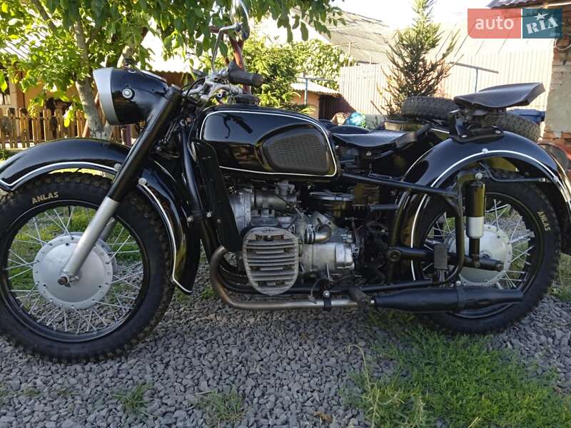 Вантажні моторолери, мотоцикли, скутери, мопеди Днепр (КМЗ) К 750 1982 в Ужгороді