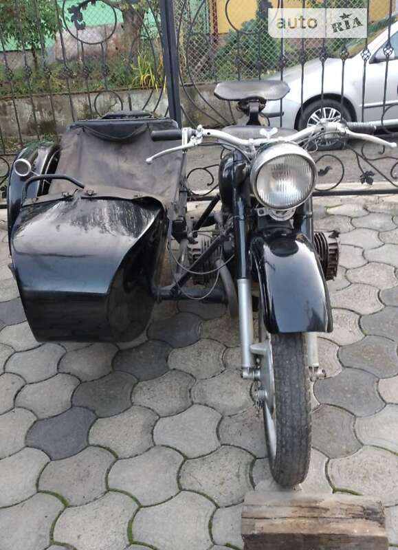 Мотоцикл с коляской Днепр (КМЗ) М-72 1964 в Снятине