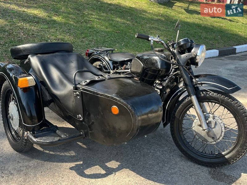 Мотоцикл Классик Днепр (КМЗ) МТ-10 1979 в Житомире