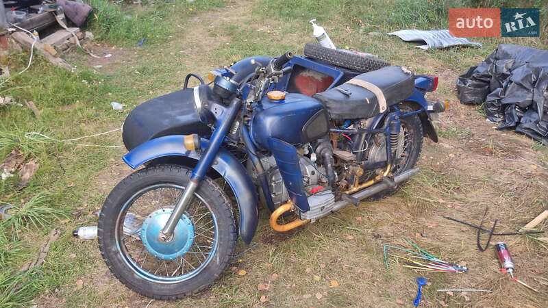 Мотоцикл с коляской Днепр (КМЗ) МТ-11 1997 в Новгород-Северском