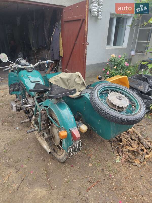 Мотоцикл з коляскою Дніпро (КМЗ) МТ-9 1971 в Балті
