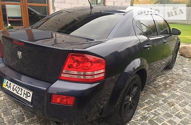 Седан Dodge Avenger 2008 в Киеве