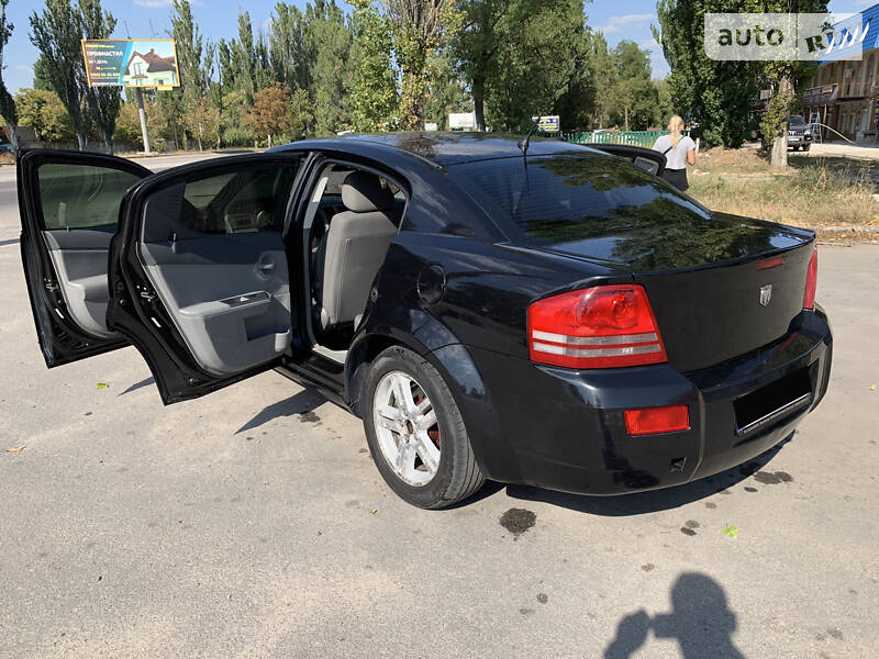 Седан Dodge Avenger 2012 в Херсоні