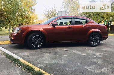 Седан Dodge Avenger 2011 в Киеве