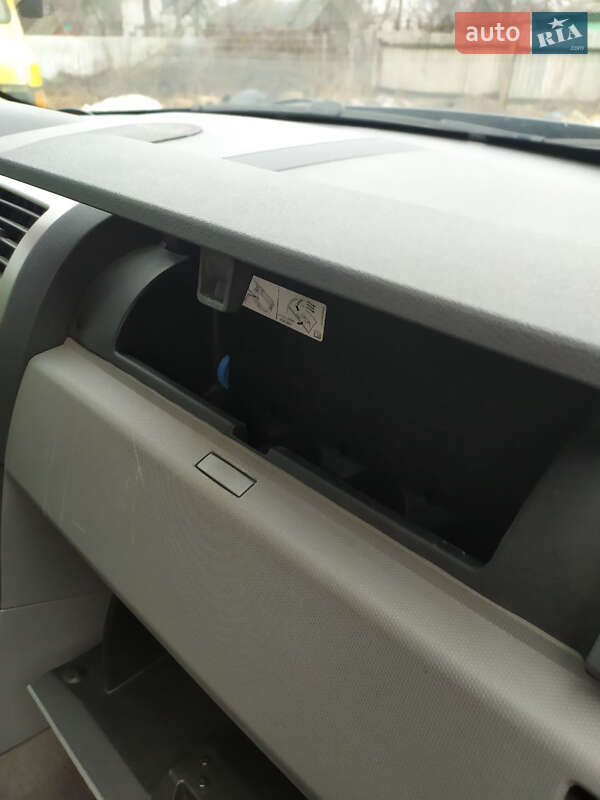 Седан Dodge Avenger 2008 в Чернігові