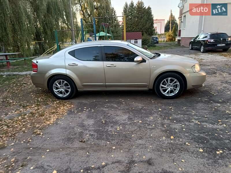 Dodge Avenger 2008
