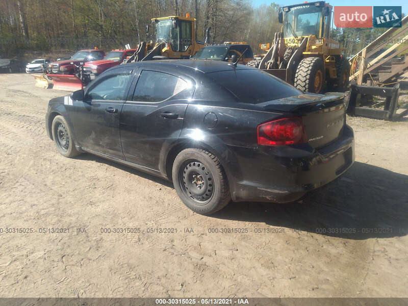 Седан Dodge Avenger 2013 в Києві