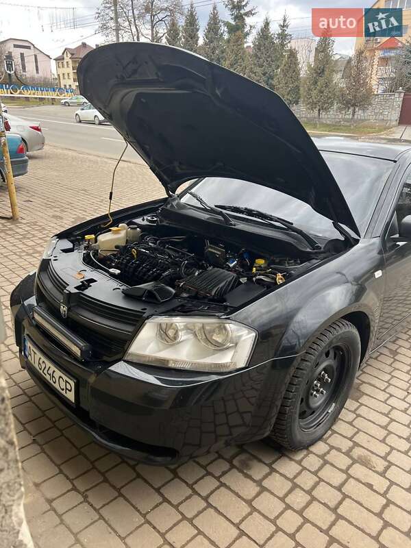 Седан Dodge Avenger 2008 в Івано-Франківську