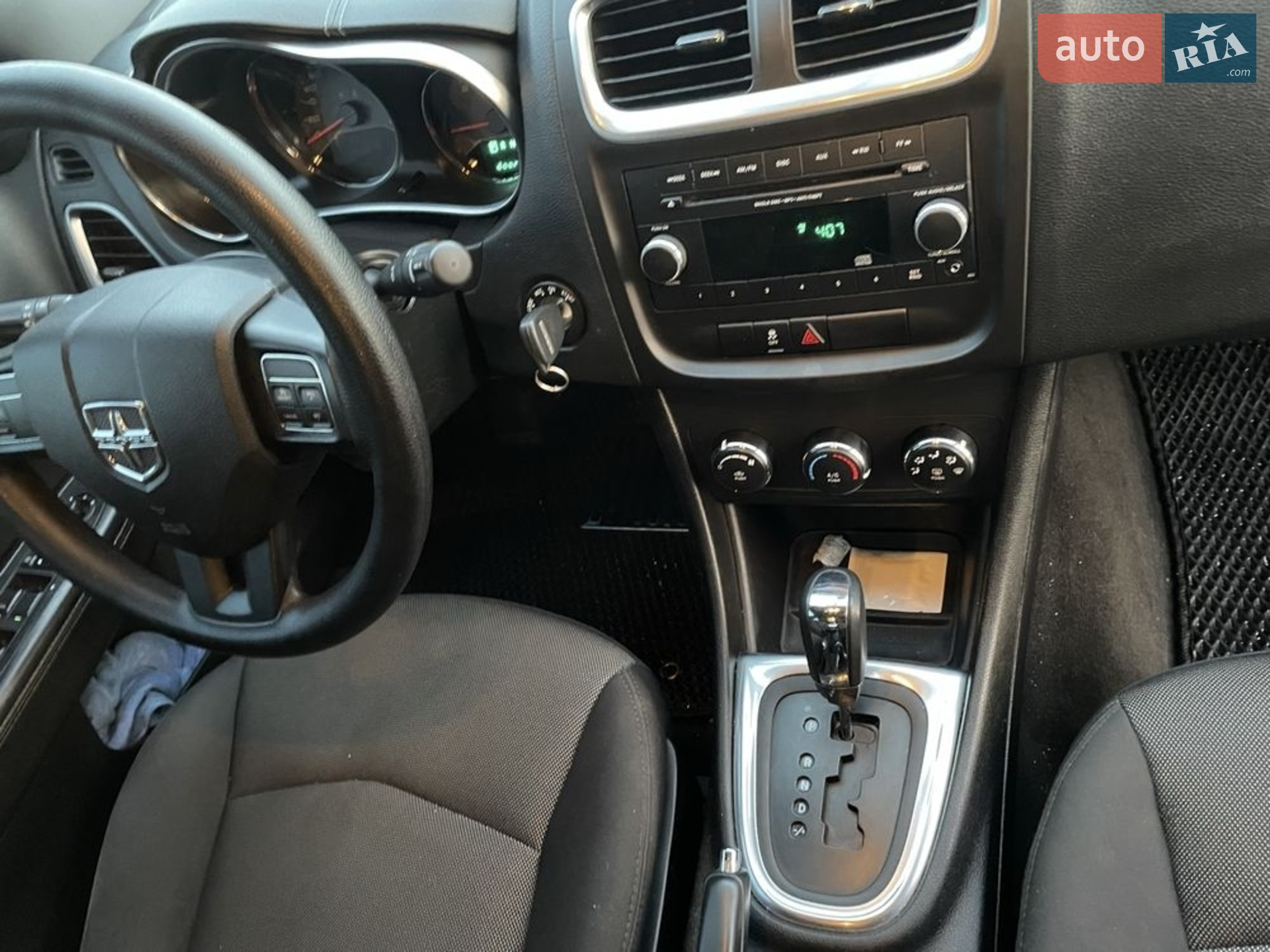 2013 Dodge Avenger - мініатюра 8