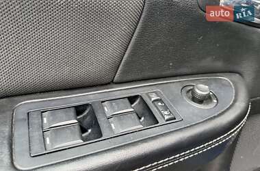 Седан Dodge Avenger 2013 в 