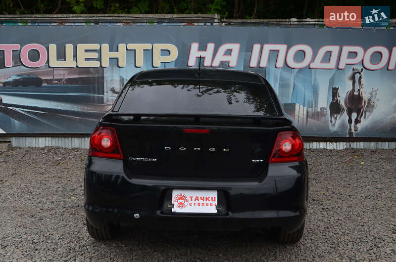 Седан Dodge Avenger 2012 в Киеве
