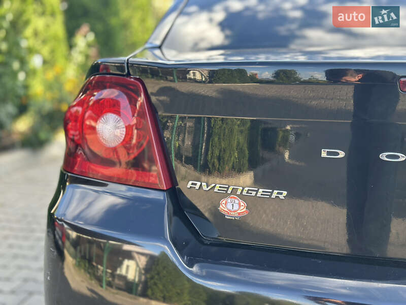 Седан Dodge Avenger 2014 в Одессе