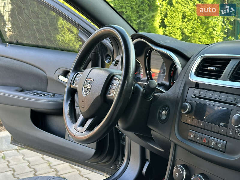 Седан Dodge Avenger 2014 в Одессе