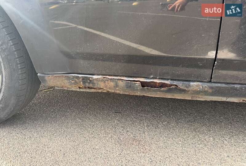 Седан Dodge Avenger 2012 в Киеве фото 16 Седан Dodge Avenger 2012 в Киеве