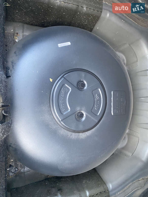 Седан Dodge Avenger 2013 в Днепре