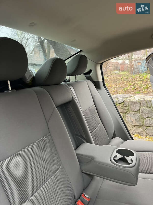 Седан Dodge Avenger 2008 в Харькове