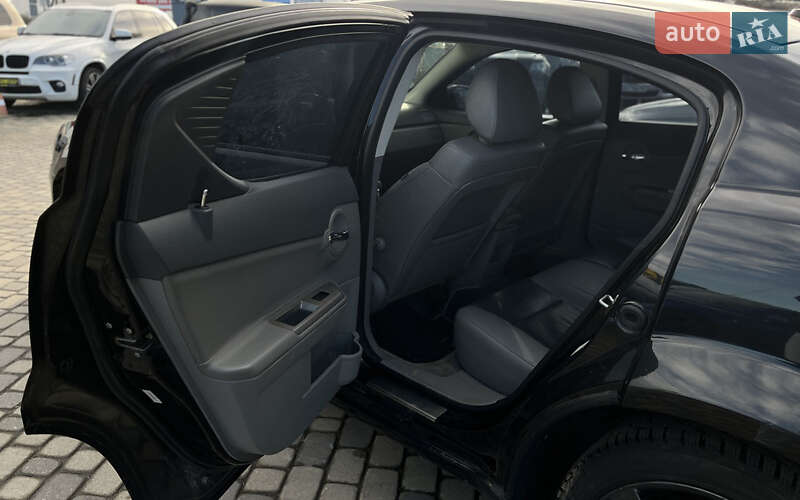 Седан Dodge Avenger 2008 в Мукачевому