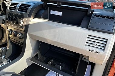 Седан Dodge Avenger 2010 в Шепетовке