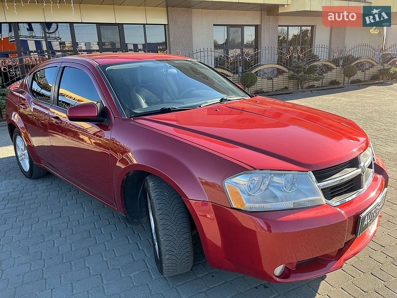 Седан Dodge Avenger 2010 в Шепетовке