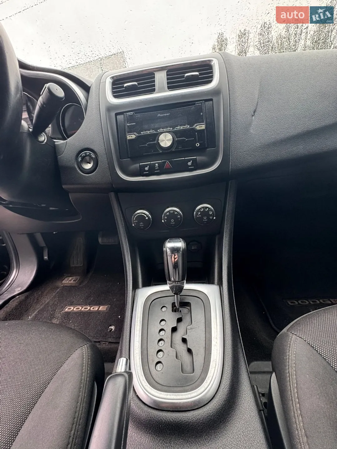 2012 Dodge Avenger - мініатюра 11