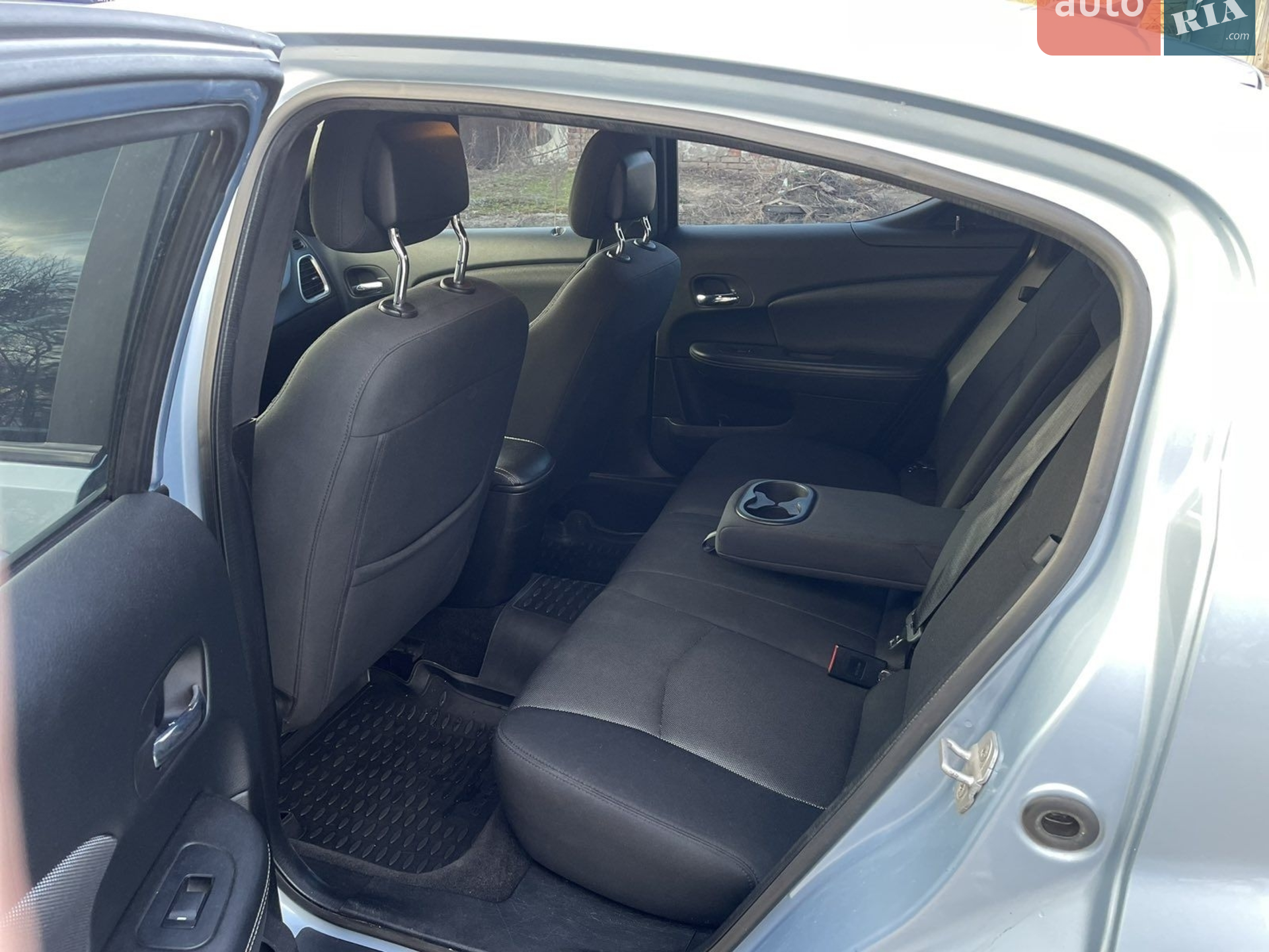 2013 Dodge Avenger - мініатюра 13
