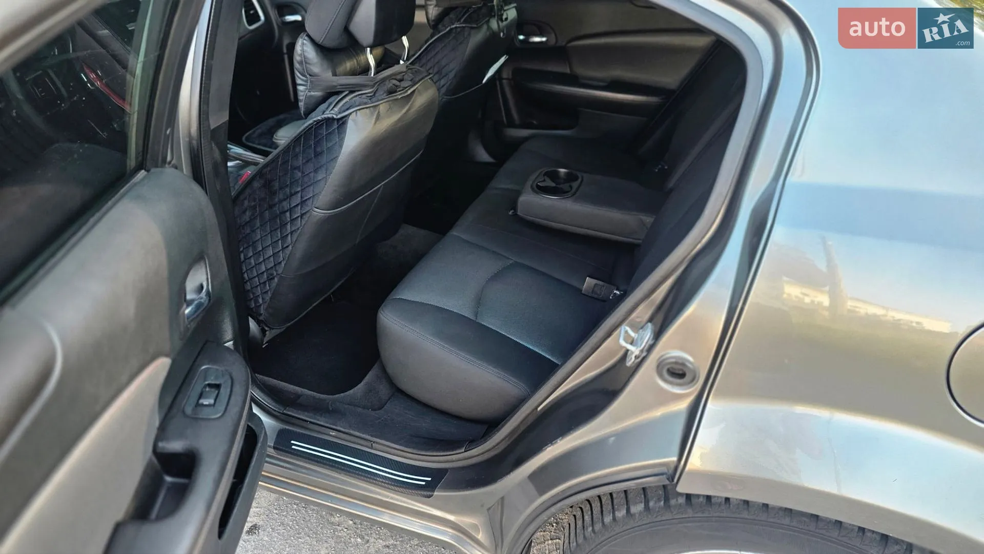 2013 Dodge Avenger - мініатюра 12