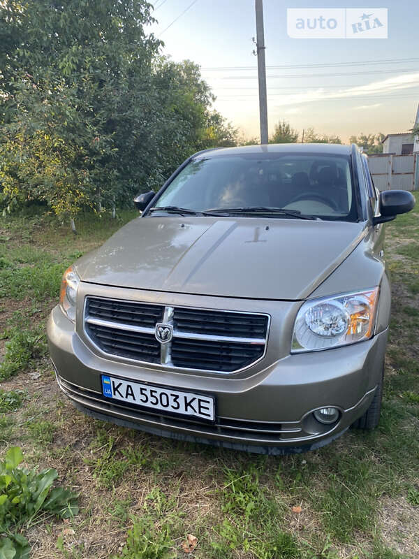 Внедорожник / Кроссовер Dodge Caliber 2008 в 