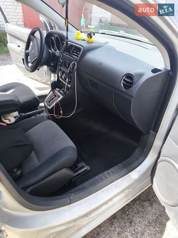 Позашляховик / Кросовер Dodge Caliber 2009 в Києві