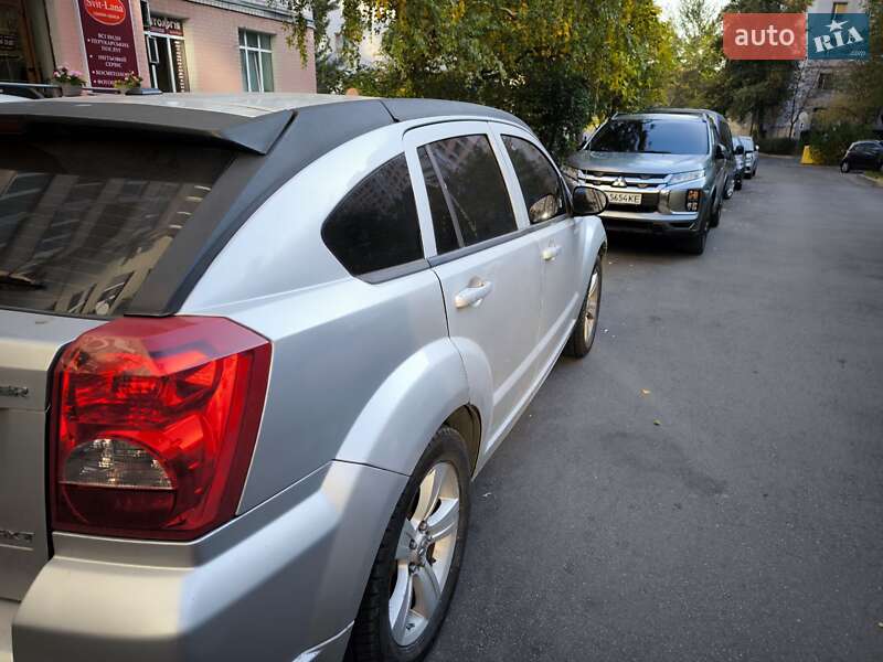 Позашляховик / Кросовер Dodge Caliber 2009 в Києві