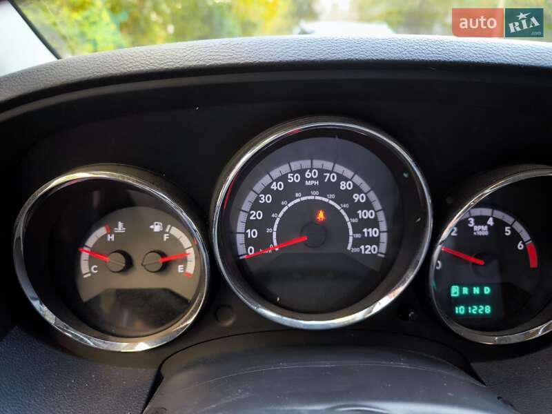 Позашляховик / Кросовер Dodge Caliber 2009 в Києві