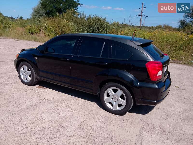 Внедорожник / Кроссовер Dodge Caliber 2008 в Новояворовске