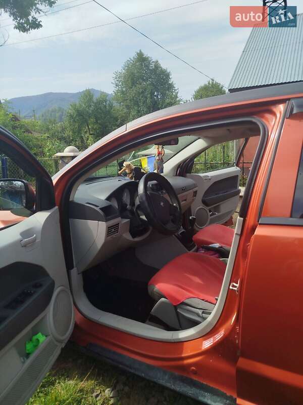 Внедорожник / Кроссовер Dodge Caliber 2007 в Воловце фото 6 Внедорожник / Кроссовер Dodge Caliber 2007 в Воловце