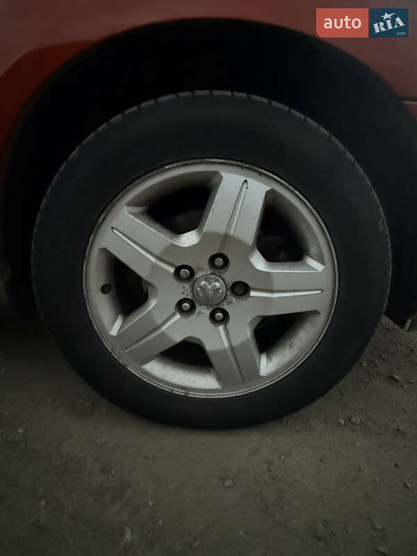 Внедорожник / Кроссовер Dodge Caliber 2008 в Киеве