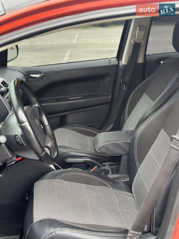 Позашляховик / Кросовер Dodge Caliber 2008 в Києві фото 14 Позашляховик / Кросовер Dodge Caliber 2008 в Києві