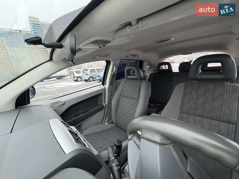 Внедорожник / Кроссовер Dodge Caliber 2007 в Киеве