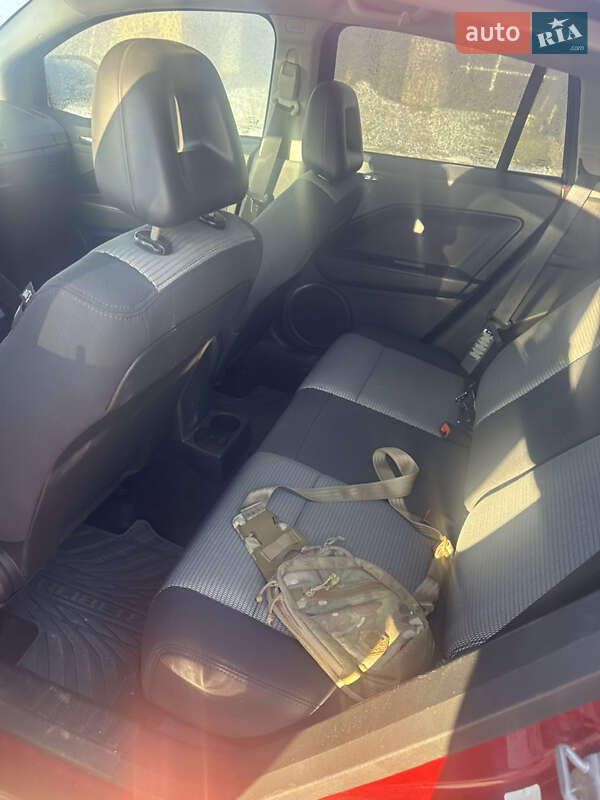 Позашляховик / Кросовер Dodge Caliber 2008 в Чорноморську фото 4 Позашляховик / Кросовер Dodge Caliber 2008 в Чорноморську