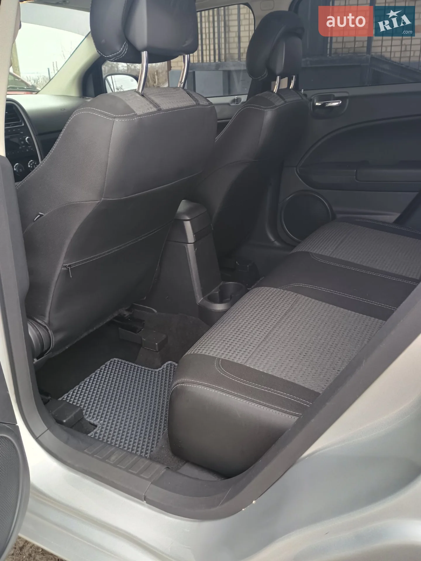 2011 Dodge Caliber - мініатюра 5