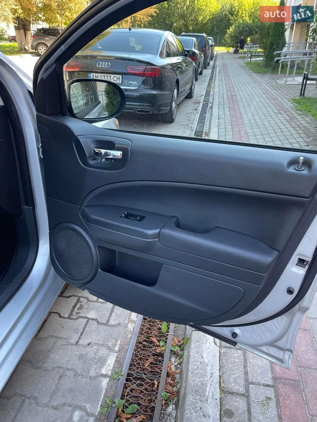 2011 Dodge Caliber - мініатюра 22