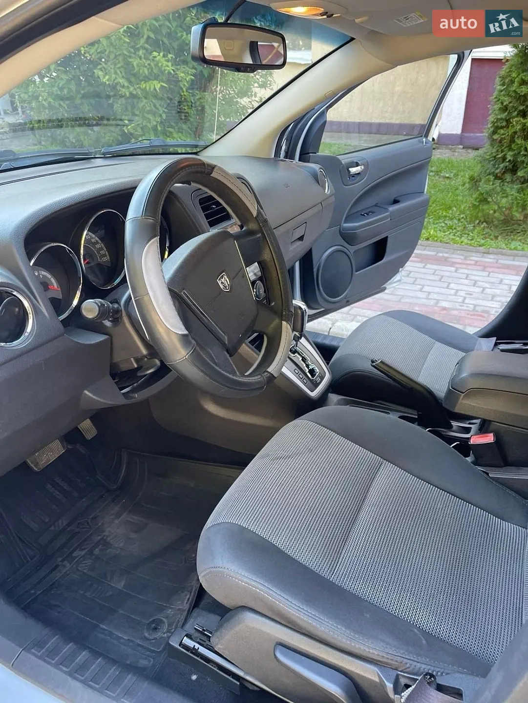 2011 Dodge Caliber - мініатюра 28