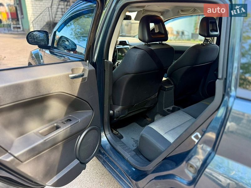 Позашляховик / Кросовер Dodge Caliber 2008 в Бердичеві фото 22 Позашляховик / Кросовер Dodge Caliber 2008 в Бердичеві