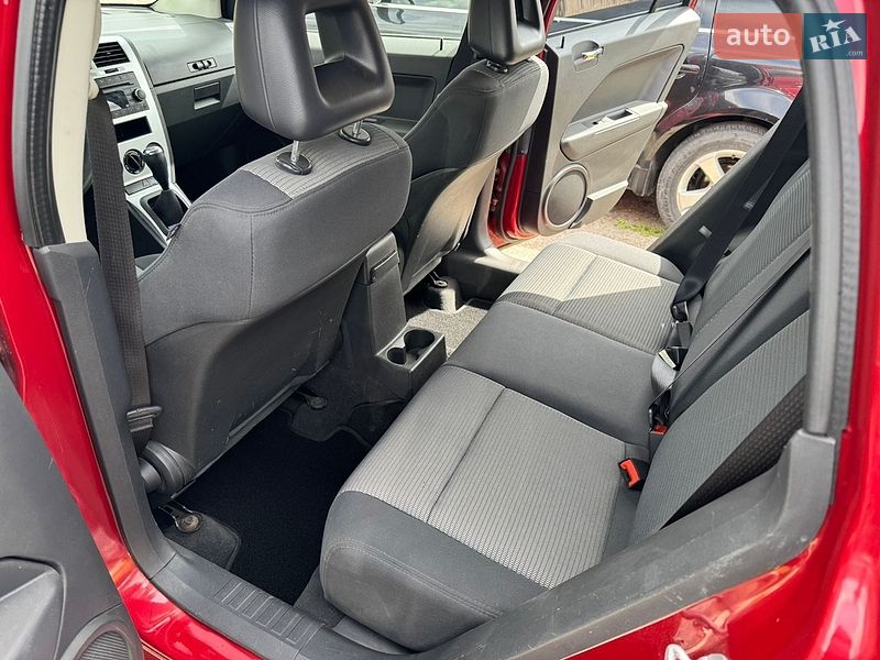 Позашляховик / Кросовер Dodge Caliber 2009 в Волочиську