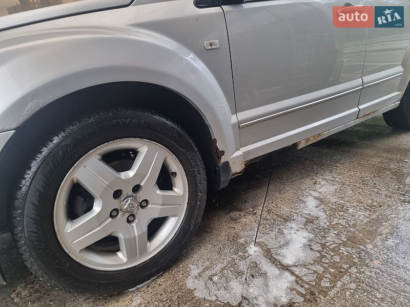 Позашляховик / Кросовер Dodge Caliber 2007 в Дніпрі