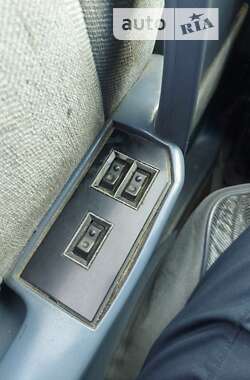 Минивэн Dodge Caravan 1990 в 