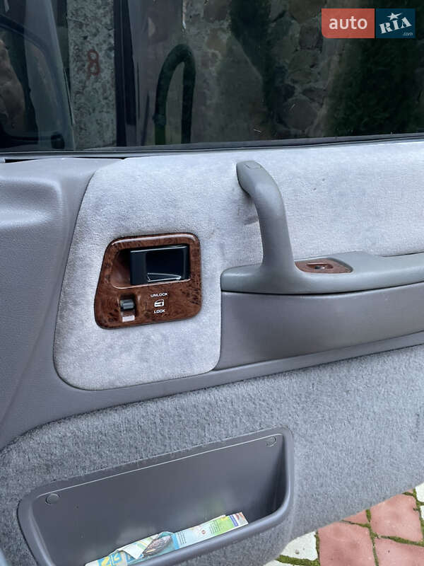 Минивэн Dodge Caravan 1994 в Бориславе