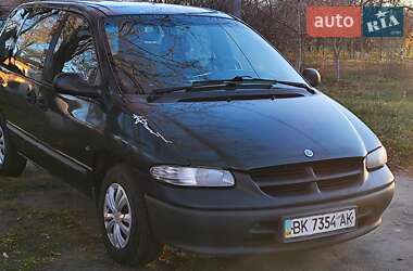 Мінівен Dodge Caravan 1998 в Ізяславі