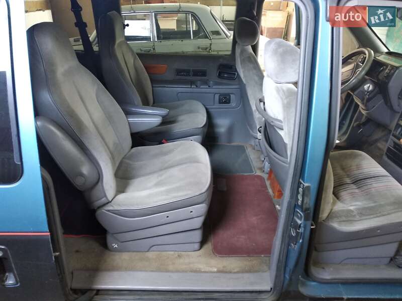 Минивэн Dodge Caravan 1991 в Житомире фото 10 Минивэн Dodge Caravan 1991 в Житомире