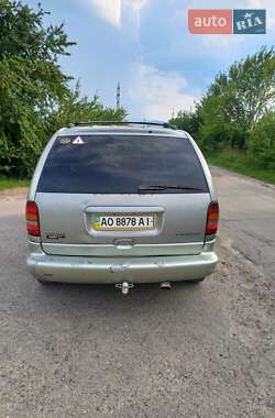 Мінівен Dodge Caravan 1996 в 