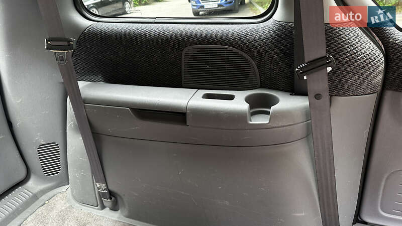 Мінівен Dodge Caravan 1996 в Одесі