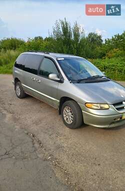 Минивэн Dodge Caravan 1996 в Дрогобыче Минивэн Dodge Caravan 1996 в Дрогобыче