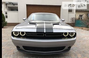 Купе Dodge Challenger 2016 в Киеве